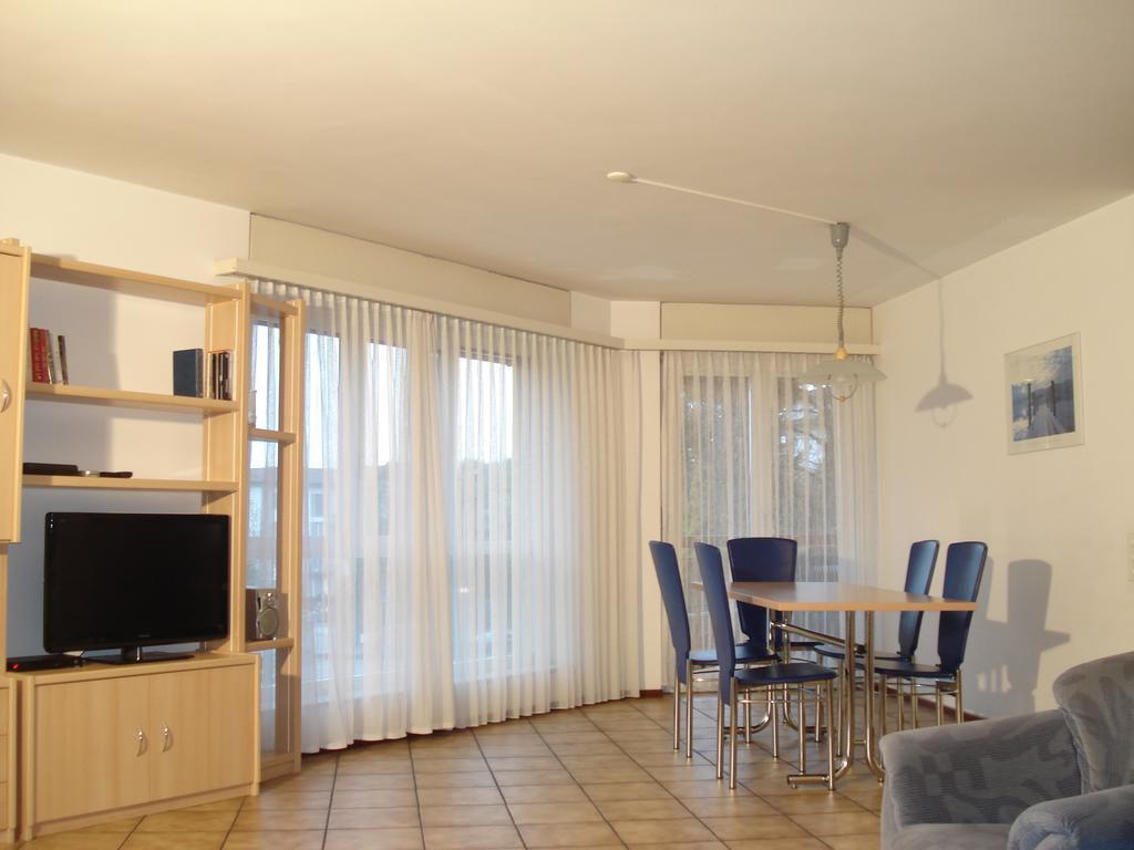 Apart Holidays - Residenza Flora Locarno Værelse billede